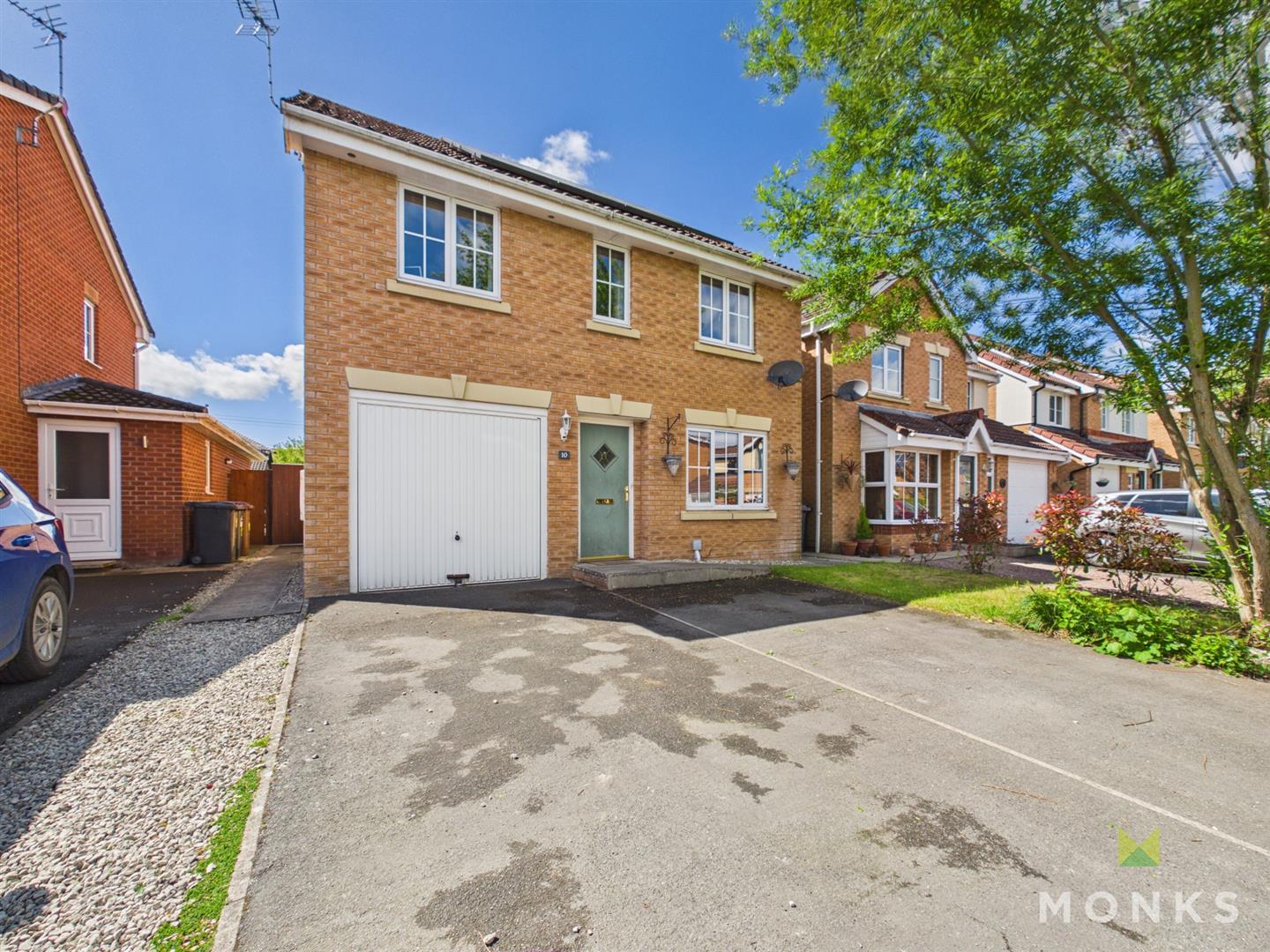 10 Sweeney Drive, Oswestry, SY10 9RH For Sale